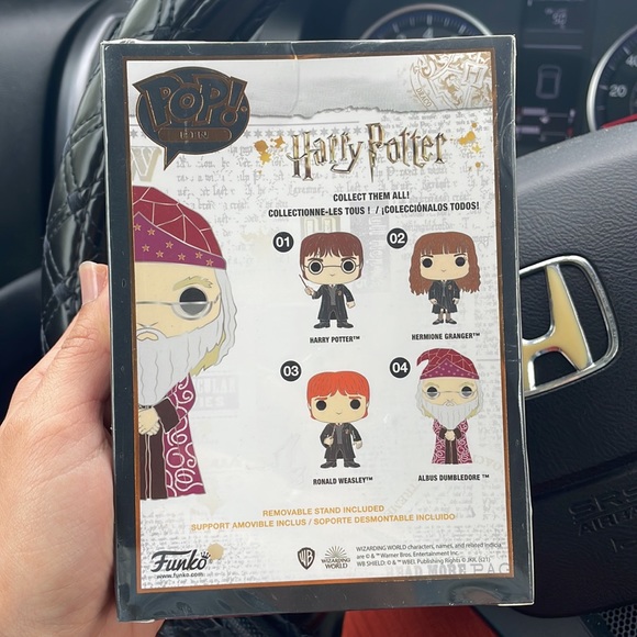 Wizard world Harry Potter POP Pin of Albus Dumbledore - Picture 3 of 4